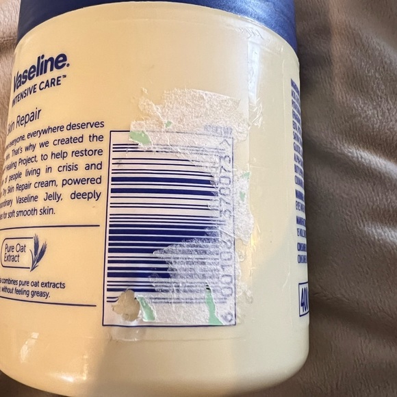 Vaseline Intensive Care Body Cream Dry Skin Repair With Pure Oat Extract 400mL - Picture 4 of 7